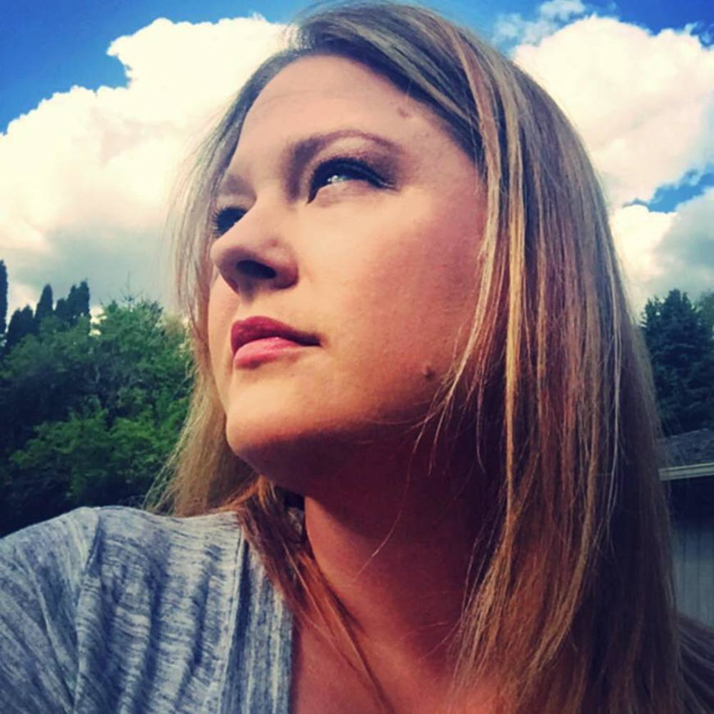 Meet your Posher, Jessica